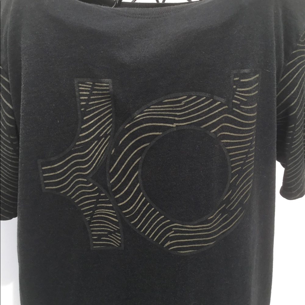KD Kevin Durant Nike men’s tee Sz Small